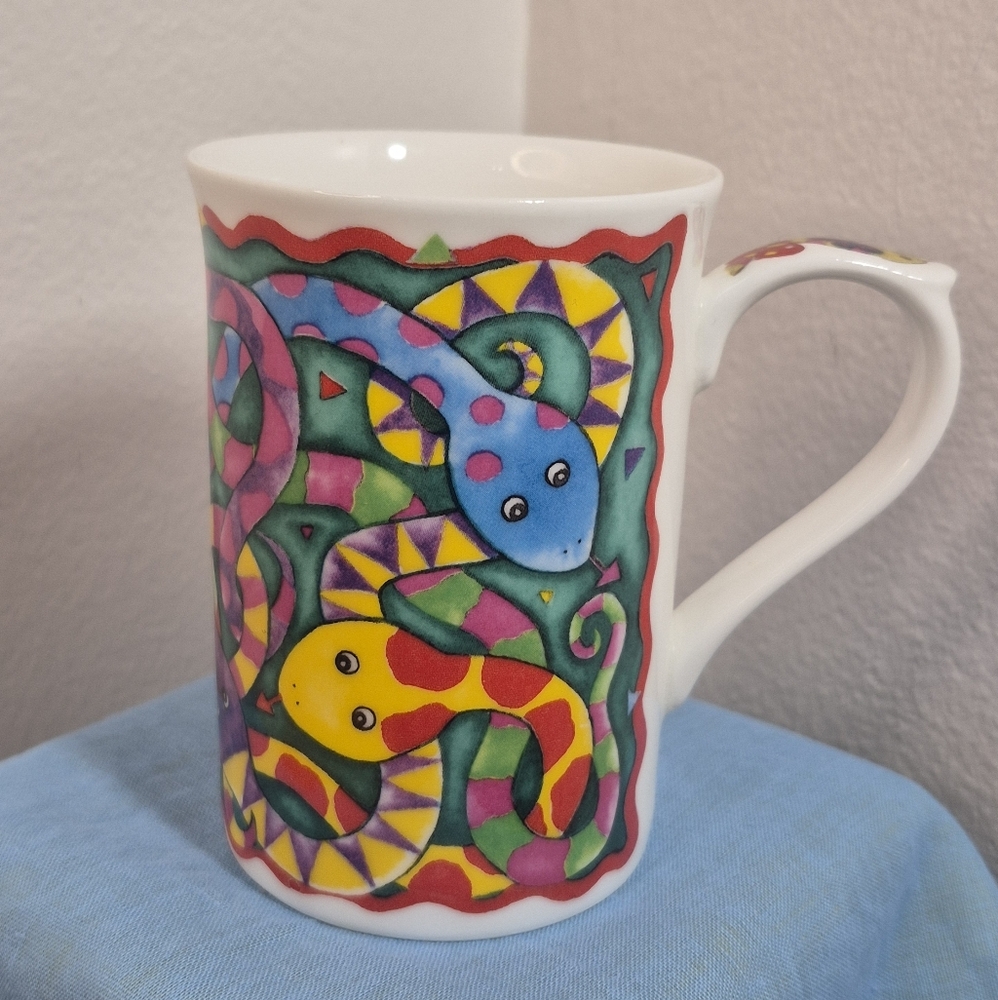 Kingsbury Staffordshire England Fine Bone China Coffee/Tea Mug Zappy Zoo